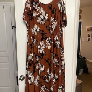 Simply Vera Vera Wang Rust Brown Floral Maxi Dress